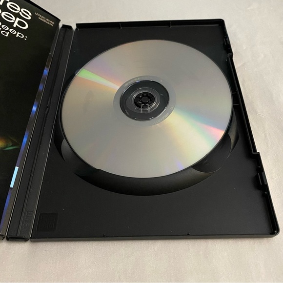 National Geographic Creatures Of The Deep ‘08 DVD Collection Whales Sharks Squid - Picture 16 of 16